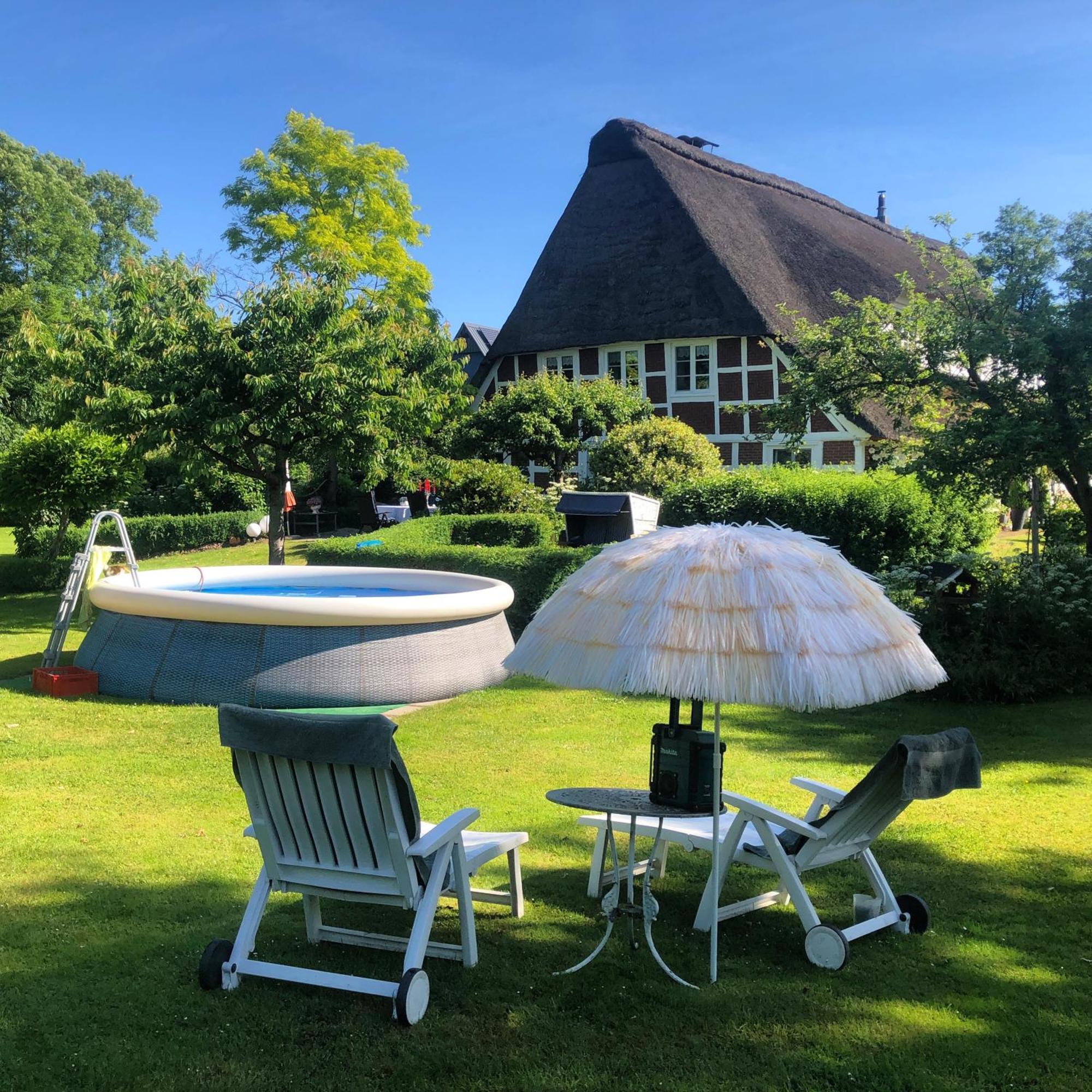 Altes Landhaus Oste, Klavier Appartement, 2 Zimmer Mit Kamin Hemmoor Exteriör bild